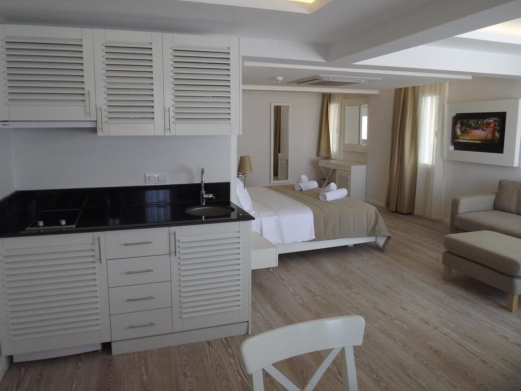 Alesta Yacht Hotel Fethiye Luaran gambar